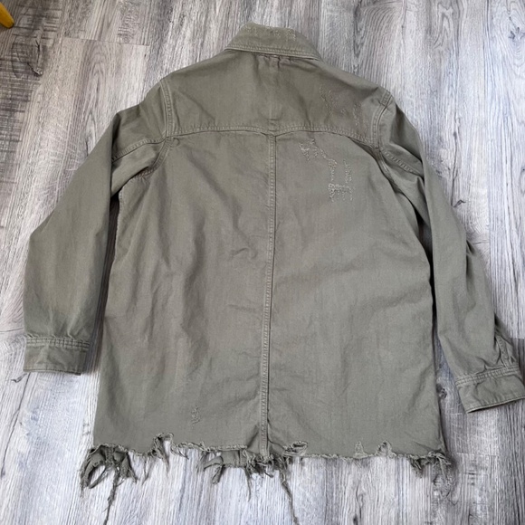 Free People Moonchild Denim Shirt Jacket Womens Large Army Green Distressed - Picture 10 of 12